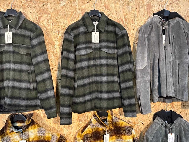 Goose-craft - woollike - jassen en vesten (10x) - afbeelding 26 van  26