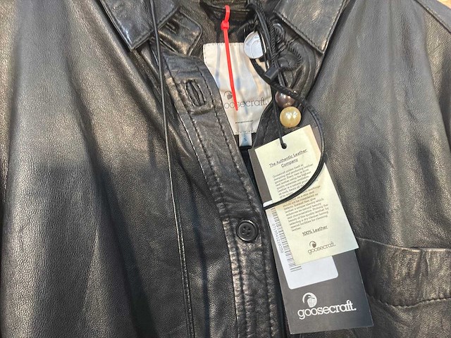 Goose-craft leren blazers en bloezen (10x) - afbeelding 1 van  24