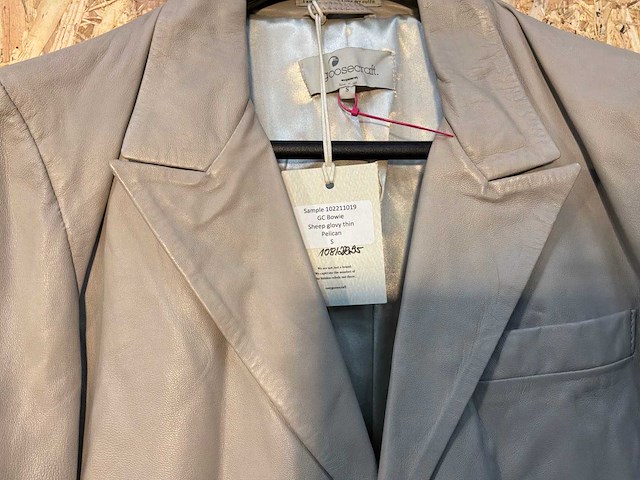 Goose-craft leren blazers en bloezen (10x) - afbeelding 23 van  24