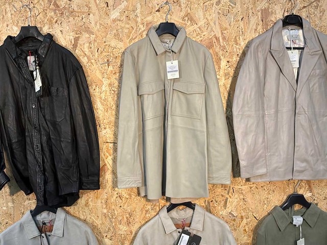 Goose-craft leren blazers en bloezen (10x) - afbeelding 18 van  24