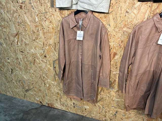 Goose-craft leren blazers en bloezen (10x) - afbeelding 8 van  31
