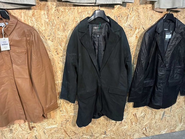 Goose-craft leren blazers en bloezen (10x) - afbeelding 14 van  31