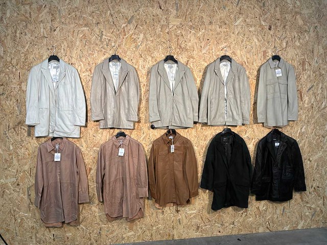 Goose-craft leren blazers en bloezen (10x) - afbeelding 28 van  31