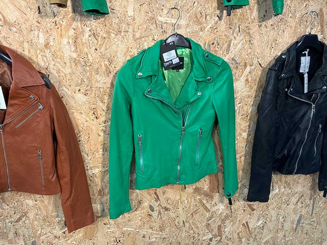 Goose-craft leren jassen (10x) - afbeelding 23 van  27