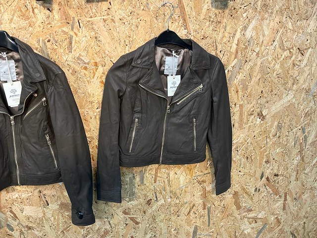 Goose-craft leren jassen (10x) - afbeelding 17 van  25