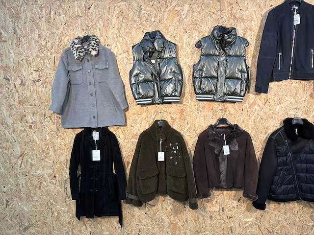 Goose-craft leren jassen (10x) - afbeelding 18 van  23