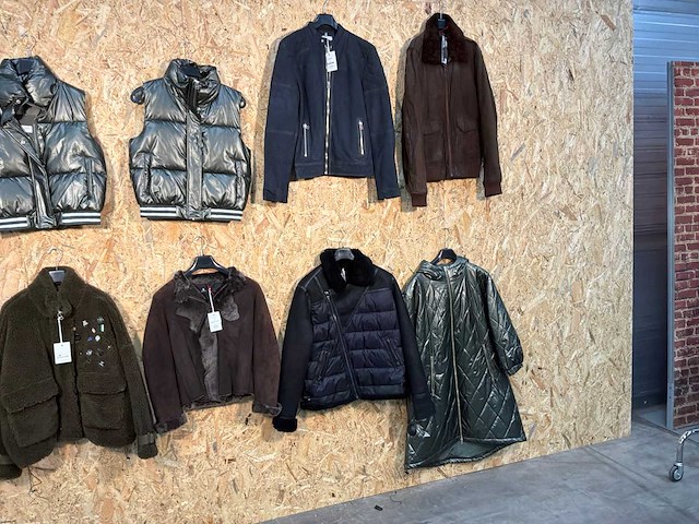 Goose-craft leren jassen (10x) - afbeelding 20 van  23