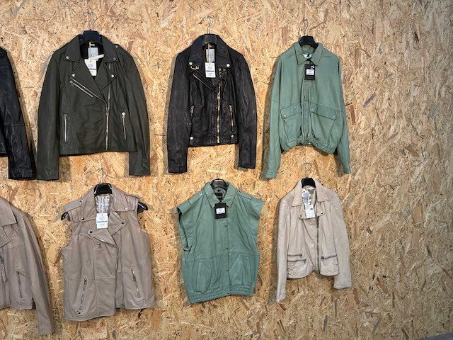 Goose-craft leren jassen (10x) - afbeelding 19 van  24