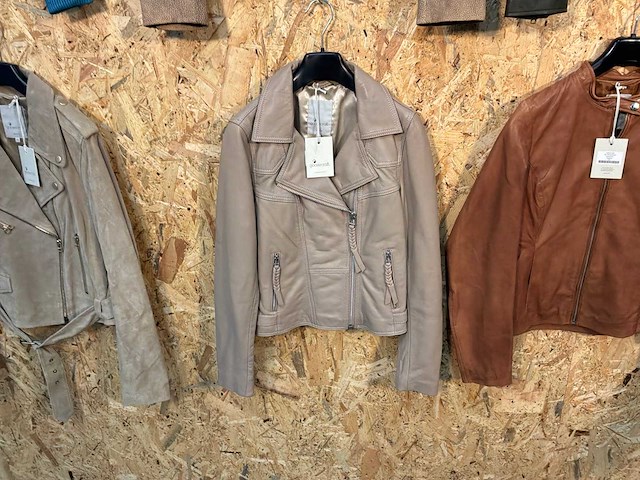 Goose-craft leren jassen (10x) - afbeelding 17 van  20