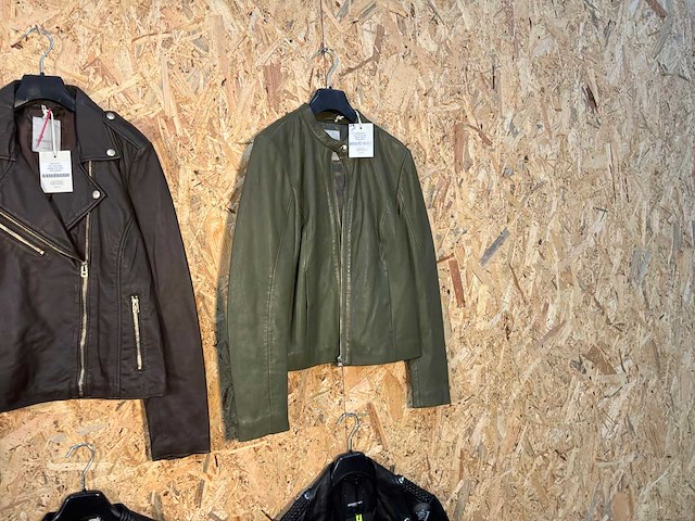 Goose-craft leren jassen en blazers (10x) - afbeelding 14 van  25