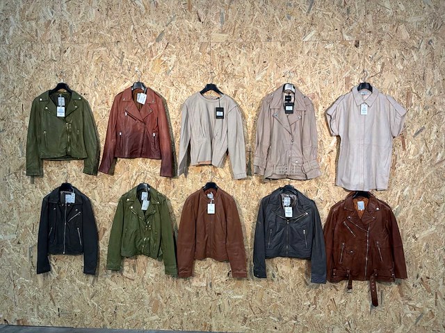 Goose-craft leren jassen en vesten (10x) - afbeelding 1 van  22