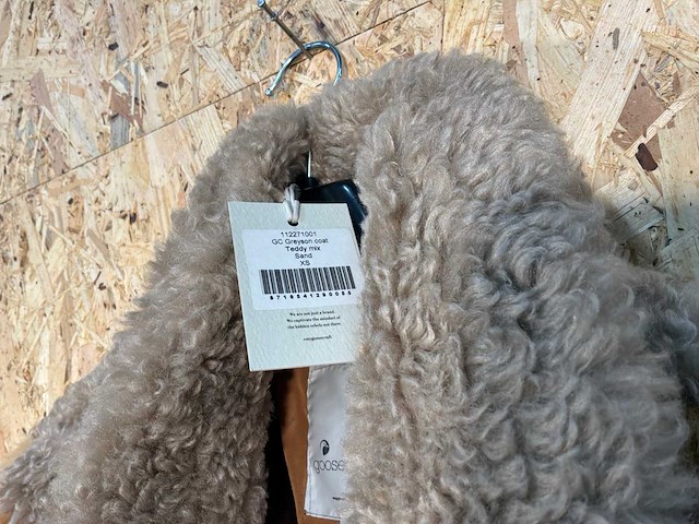 Goose-craft wollen/puffer jassen (8x) - afbeelding 13 van  22