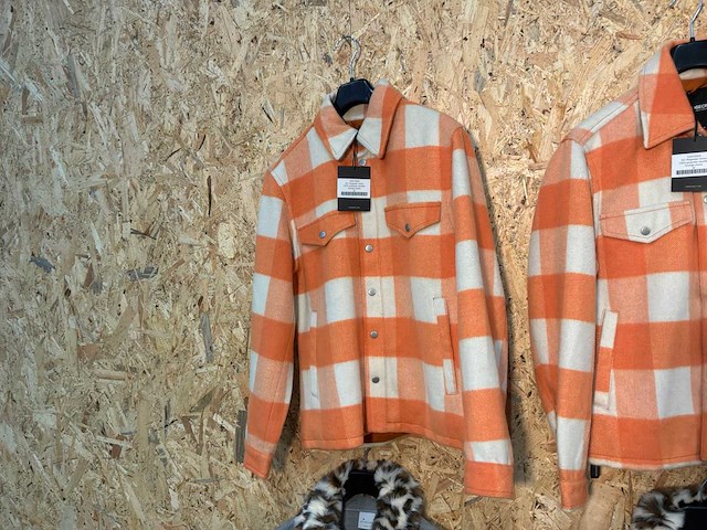 Goose-craft woollike bombers en jassen (10x) - afbeelding 1 van  21