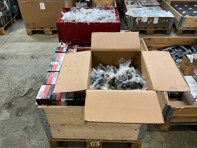 Gopart partij zaagkettingen - afbeelding 1 van  5