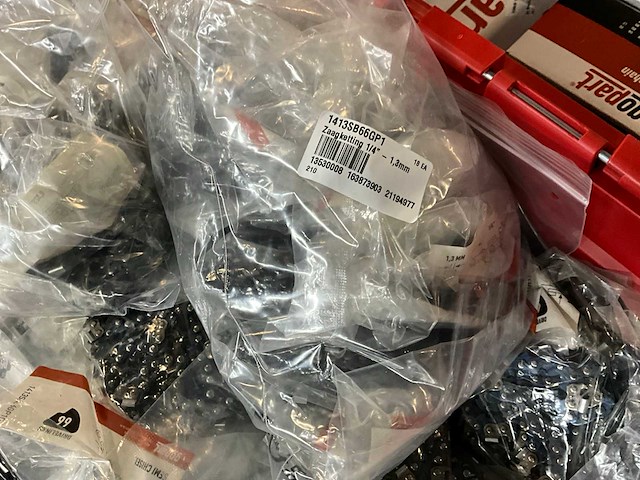 Gopart partij zaagkettingen - afbeelding 5 van  5