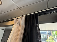 Gordijnrail met gordijnen, elektrisch - afbeelding 2 van  5