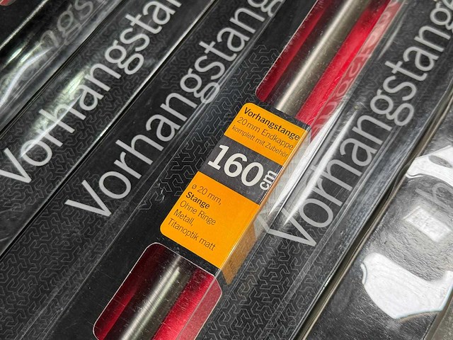 Gordijnroede 160 cm zwart met eindkappen en toebehoren (20x) - afbeelding 3 van  5