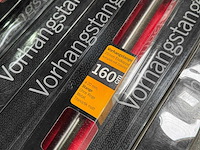 Gordijnroede 160 cm zwart met eindkappen en toebehoren (20x) - afbeelding 3 van  5