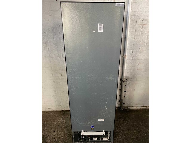 Gorenje nrk619cabxl4 vrijstaand 304 l zwart - afbeelding 6 van  8