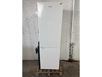 Gorenje rk4182pw4 koel-vriescombinatie | stofzuiger - afbeelding 1 van  4
