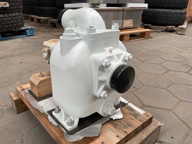 Gormann-rupp pumps 0 series hydraulic pump unit - afbeelding 1 van  8