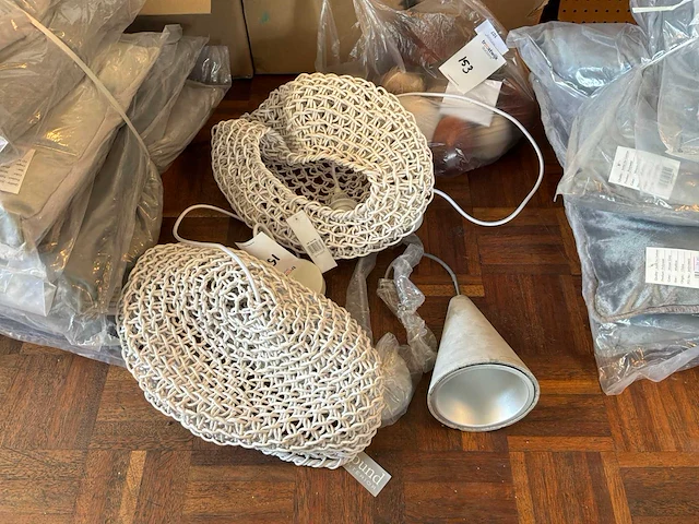 Goround interior hanglamp (3x) - afbeelding 1 van  5