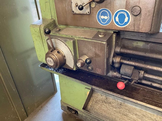 Gosmeta dh-325 conventionele draaibank - afbeelding 4 van  25