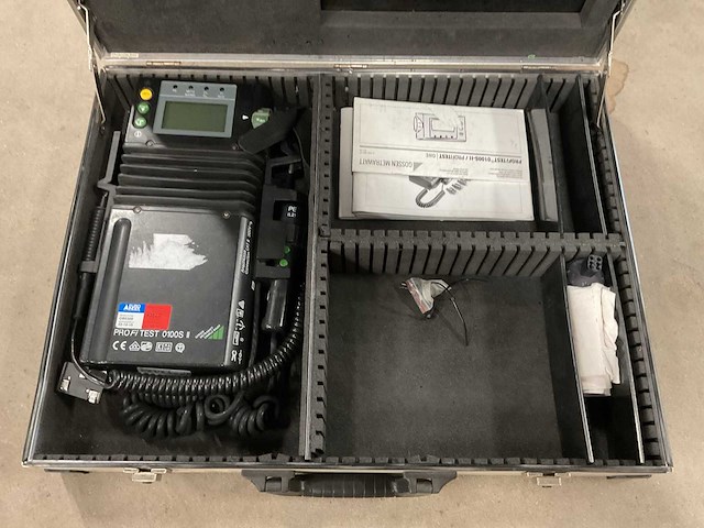 Gossen metrawatt profitest 0100s ii installatietester - afbeelding 1 van  3