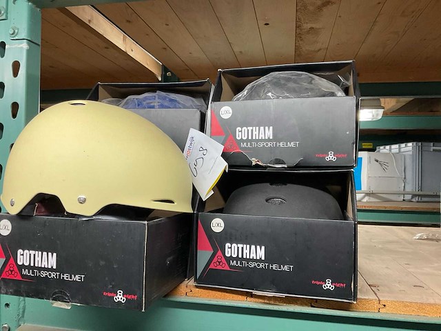 Gotham skate helm (4x) - afbeelding 1 van  1