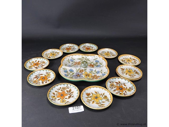 Gouda holland aardewerk schalenset deco unique - afbeelding 1 van  5