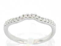 Gouden aanschuifring met diamanten - afbeelding 1 van  9