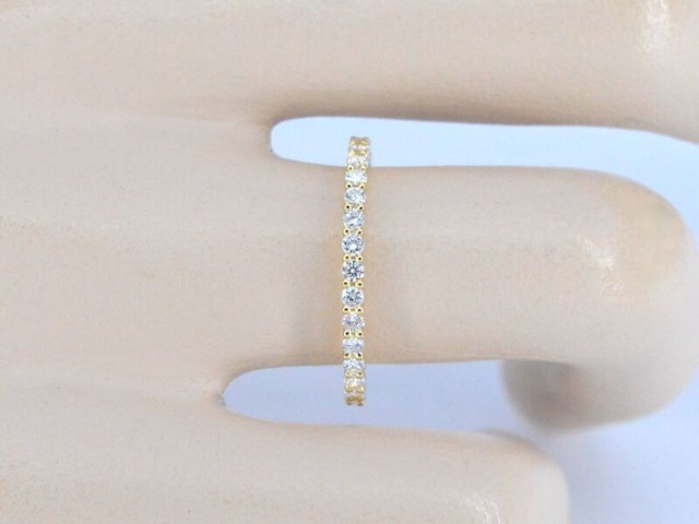 Gouden alliance ring met briljant geslepen diamant - afbeelding 3 van  10