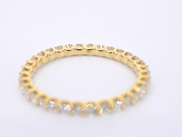 Gouden alliance ring met briljant geslepen diamant - afbeelding 9 van  10