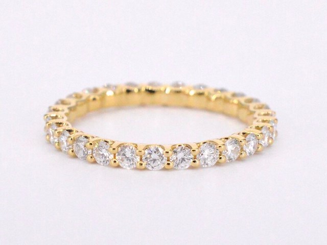 Gouden alliance ring met briljant geslepen diamant - afbeelding 7 van  10
