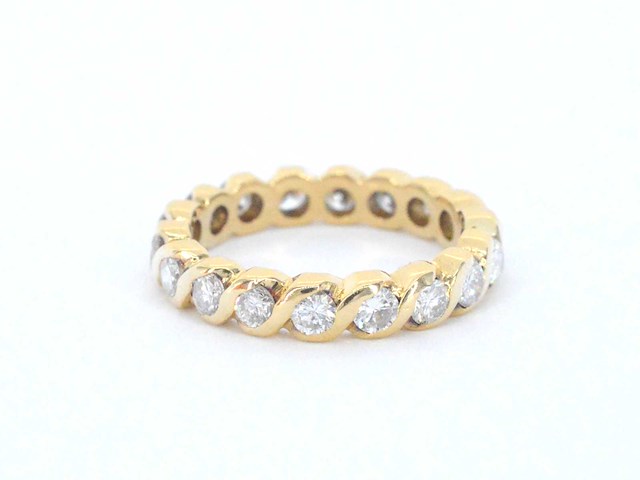 Gouden alliance ring met diamanten - afbeelding 6 van  7