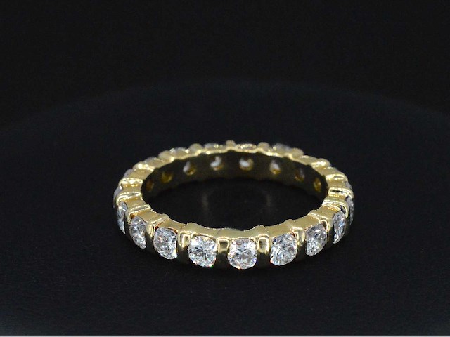 Gouden alliance ring met diamanten - afbeelding 1 van  5