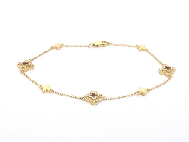 Gouden armband in klaver vier vorm met diamanten - afbeelding 1 van  10