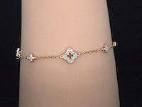 Gouden armband in klaver vier vorm met diamanten - afbeelding 3 van  10