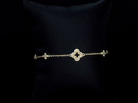 Gouden armband in klaver vier vorm met diamanten - afbeelding 5 van  10