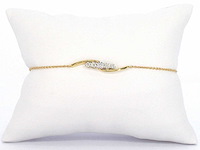 Gouden armband met rij diamanten - afbeelding 7 van  10