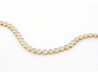 Gouden armband vol gezet met diamanten - afbeelding 6 van  8