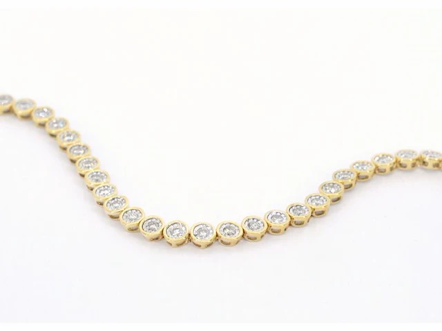 Gouden armband vol met diamanten gezet - afbeelding 5 van  9