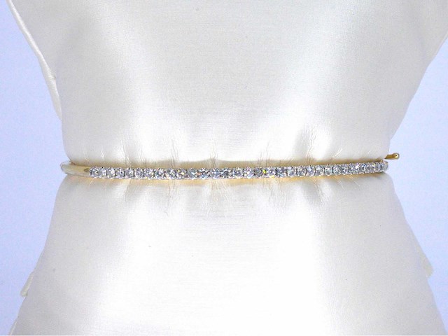 Gouden bangle armband met natuurlijke briljant geslepen diamanten - afbeelding 4 van  9