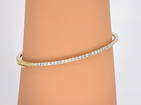 Gouden bangle armband met natuurlijke briljant geslepen diamanten - afbeelding 3 van  10