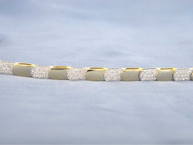 Gouden bicolour armband met briljant geslepen diamant - afbeelding 4 van  7