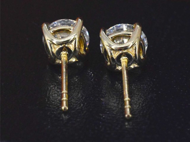 Gouden briljant oorbellen 2.00 carat - afbeelding 6 van  10