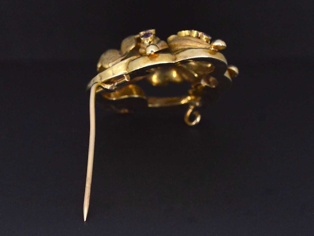 Gouden broche met amethist - afbeelding 5 van  5