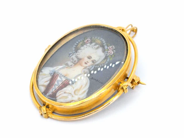 Gouden broche met bijzonder portret - afbeelding 4 van  10