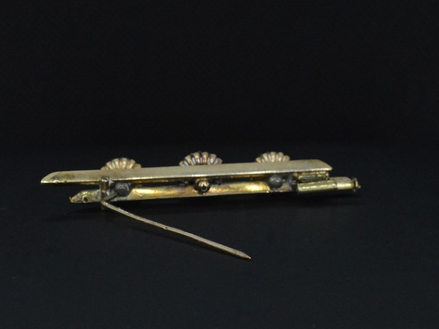 Gouden broche met diamant en parels - afbeelding 2 van  6