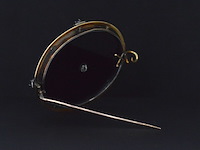 Gouden broche met diamanten - afbeelding 4 van  7